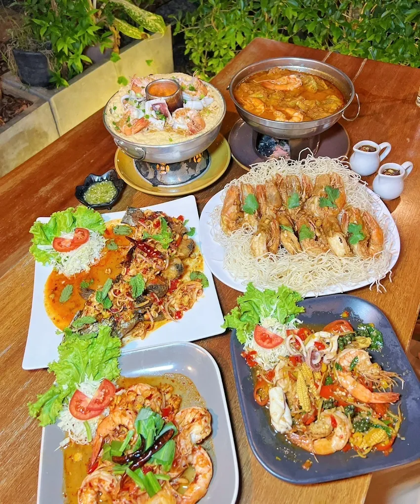 บ้านล้านข้าว คลองสาม
