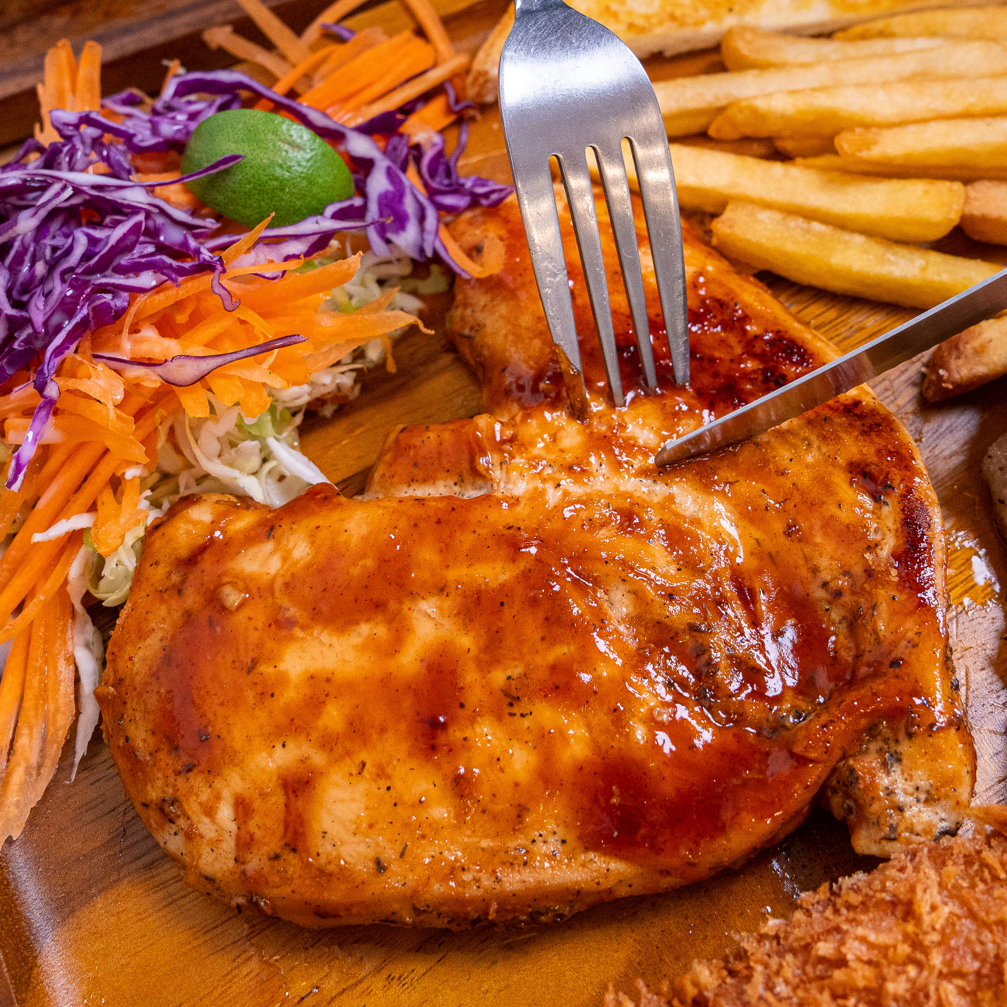 NJ GRILL STEAK & MORE KHLONG LUANG
